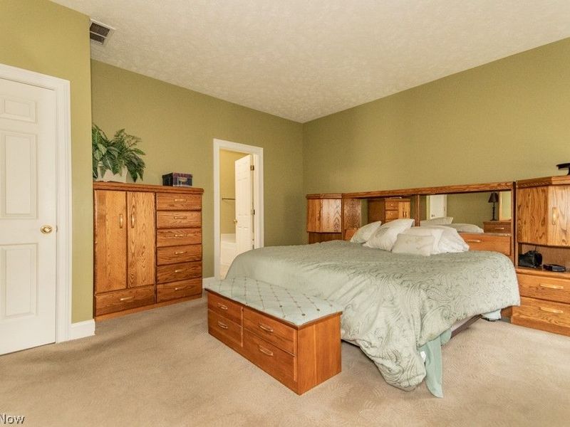 76 Brookstone Lane , Willoughby, OH 44094 Photo 6