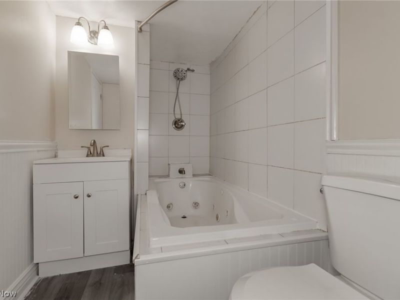 30200 Ridge Road , Wickliffe, OH 44092 Photo 22