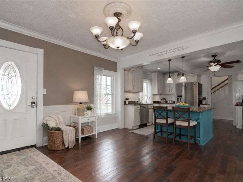 30200 Ridge Road , Wickliffe, OH 44092 Photo 7