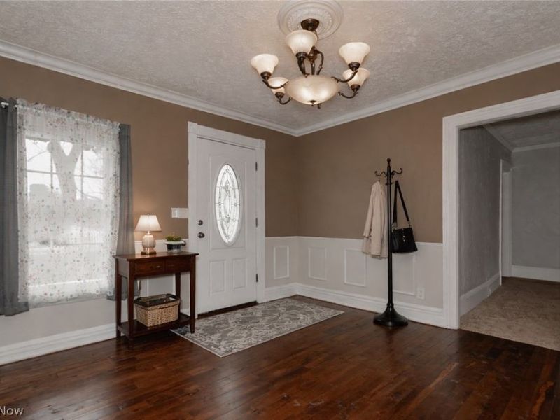 30200 Ridge Road , Wickliffe, OH 44092 Photo 8