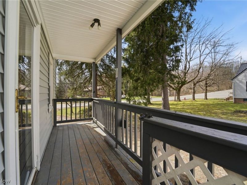 205 Claridon Road, Chardon, OH 44024 Photo 3