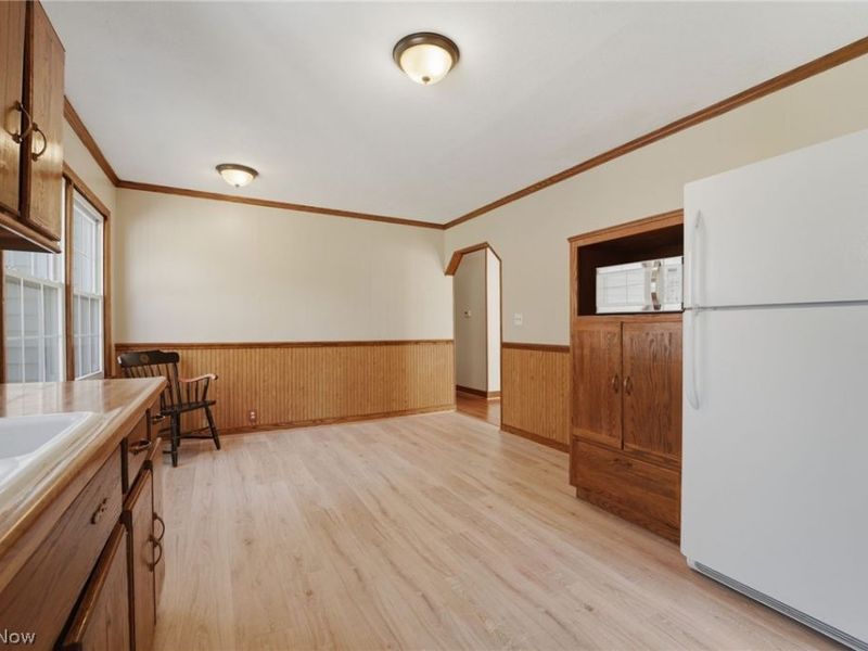 205 Claridon Road, Chardon, OH 44024 Photo 6