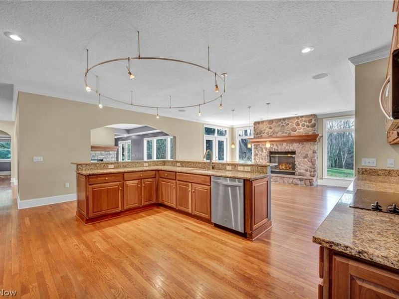 408 Regalstone Lane , Copley, OH 44321 Photo 16