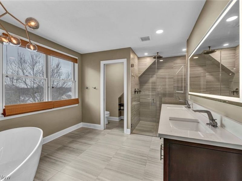 408 Regalstone Lane , Copley, OH 44321 Photo 24