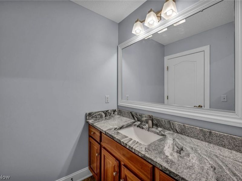 408 Regalstone Lane , Copley, OH 44321 Photo 32