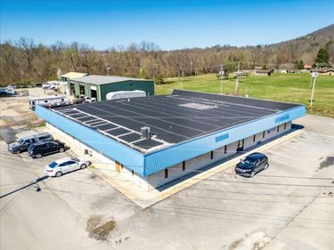 841 Highway 25 , Williamsburg, KY 40769