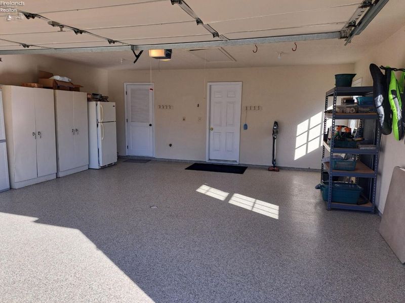 102 Cottage Grove Drive, Fremont, OH 43420 Photo 25