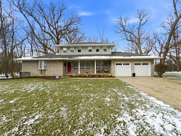 2210 E 9th Place, Hobart, IN 46342