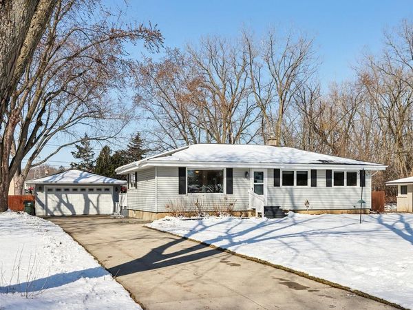 6751 S 111th STREET, Franklin, WI 53132