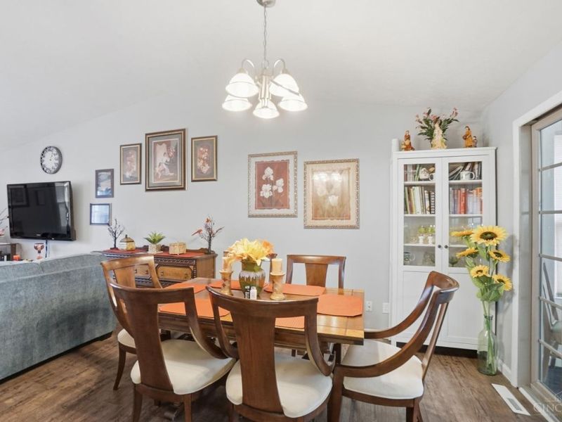 1143 Blackwell Drive, Fairfield, OH 45014 Photo 10