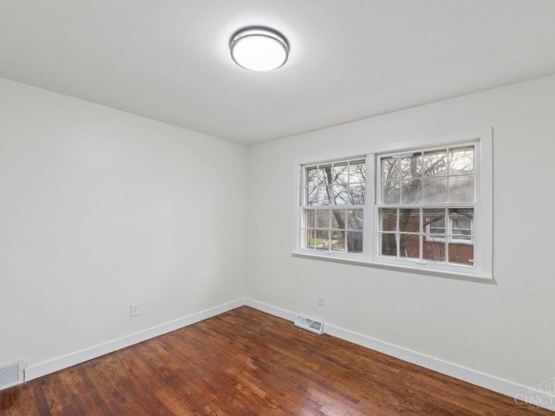 357 Meadowcrest Road, Cincinnati, OH 45231 Photo 30