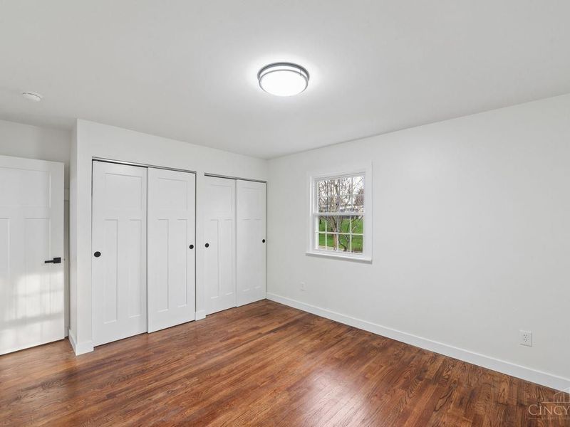 357 Meadowcrest Road, Cincinnati, OH 45231 Photo 32