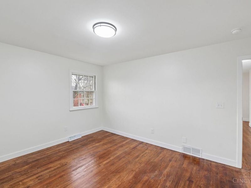 357 Meadowcrest Road, Cincinnati, OH 45231 Photo 34