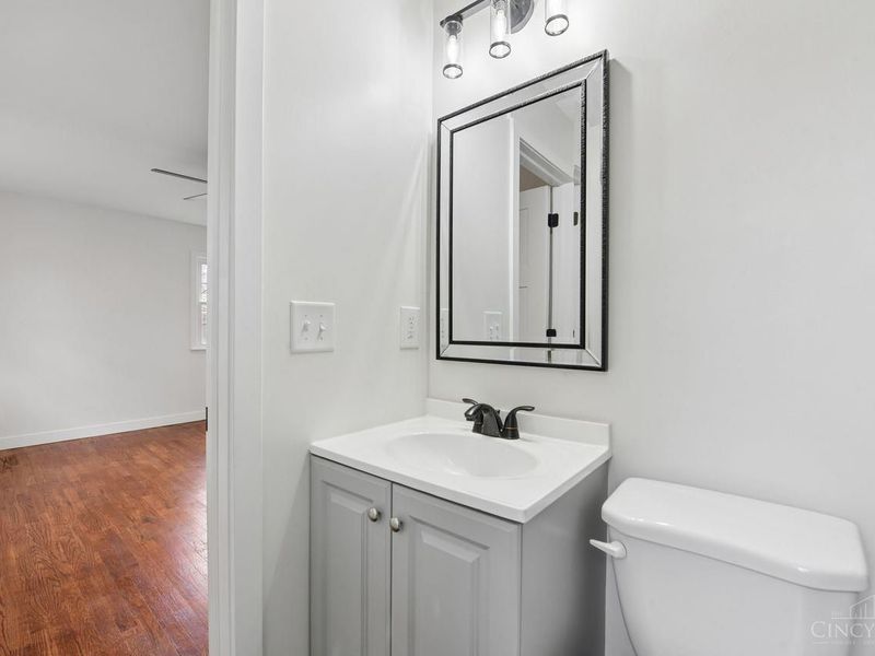 357 Meadowcrest Road, Cincinnati, OH 45231 Photo 35