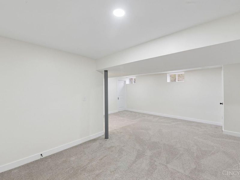 357 Meadowcrest Road, Cincinnati, OH 45231 Photo 40