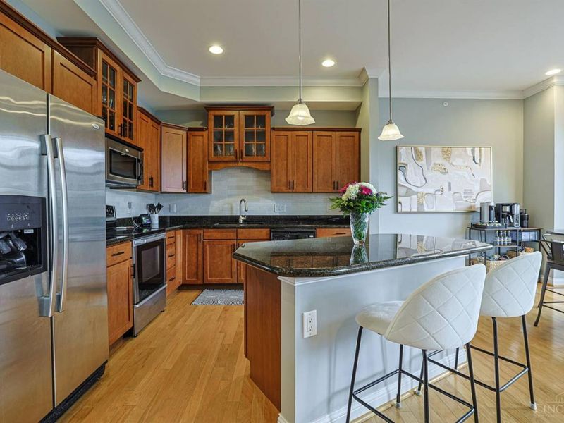 215 Stetson Street, Unit 215, Cincinnati, OH 45219 Photo 13