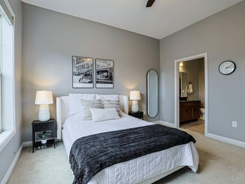 215 Stetson Street, Unit 215, Cincinnati, OH 45219 Photo 19