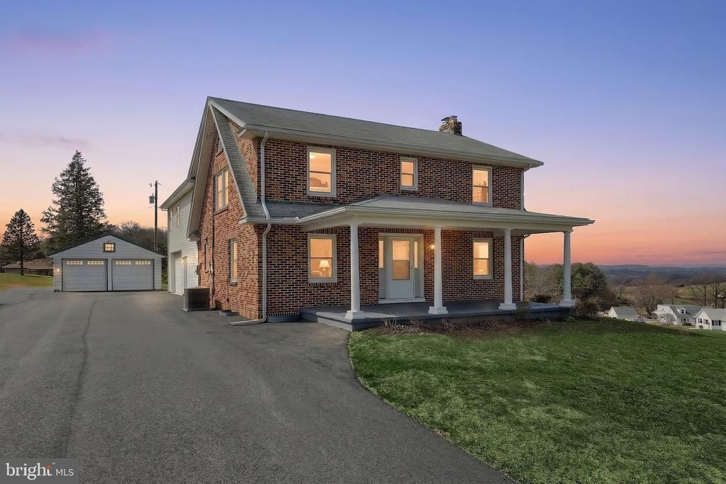 5765 GLATFELTERS STATION, SEVEN VALLEYS, PA 17360