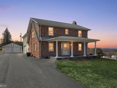 5765 GLATFELTERS STATION ROAD, SEVEN VALLEYS, PA 17360