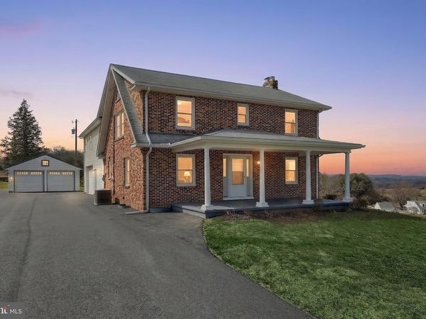 5765 GLATFELTERS STATION, SEVEN VALLEYS, PA 17360