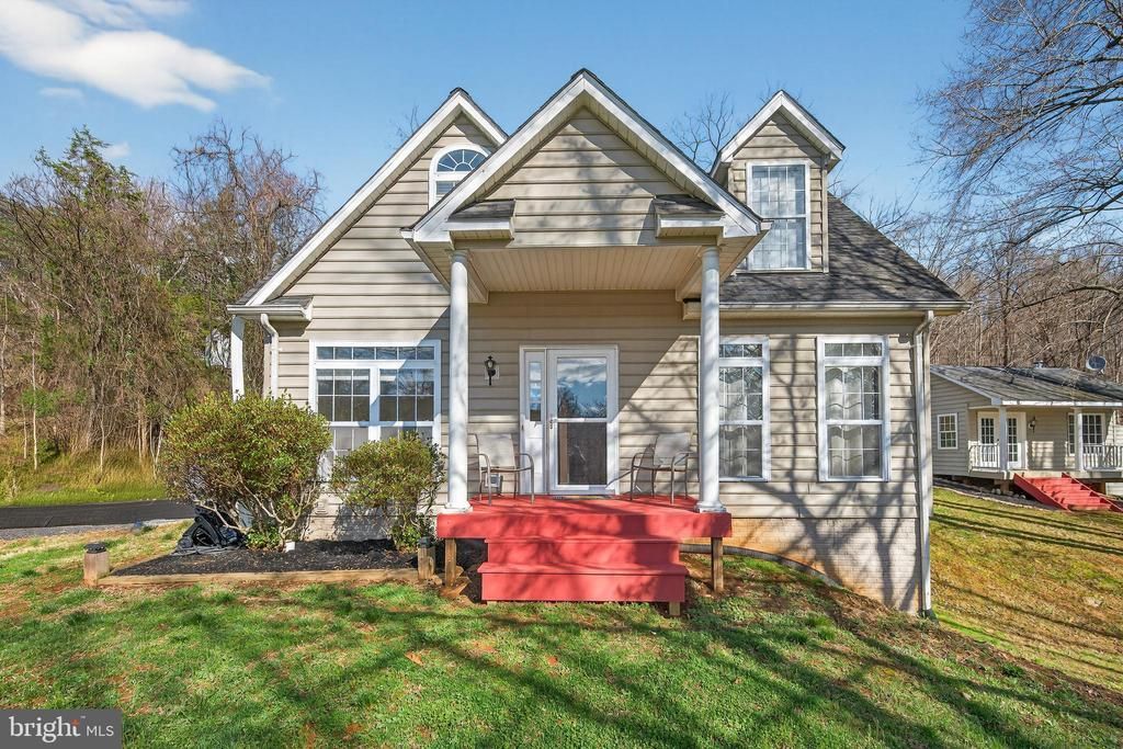 7460 Keith Road, Warrenton, VA 20186 Main Photo