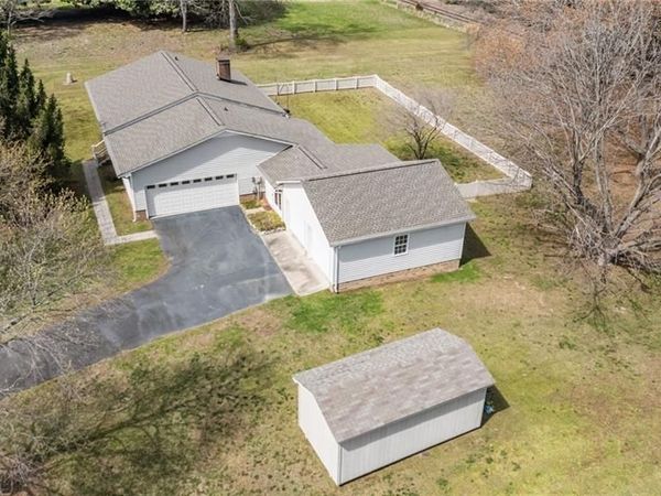 3368 Old Glenola Road, Archdale, NC 27263