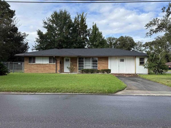 4683 St Charles St, Baton Rouge, LA 70805