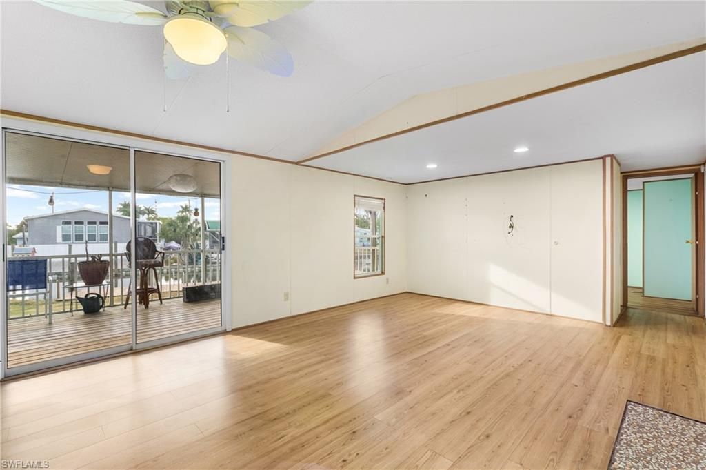 17 Spoonbill Ave , Everglades City, FL 34139 Photo