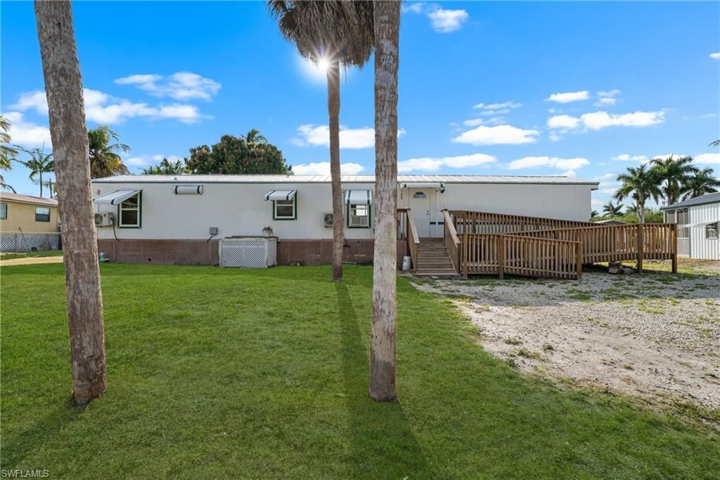 17 Spoonbill Ave , Everglades City, FL 34139 Photo