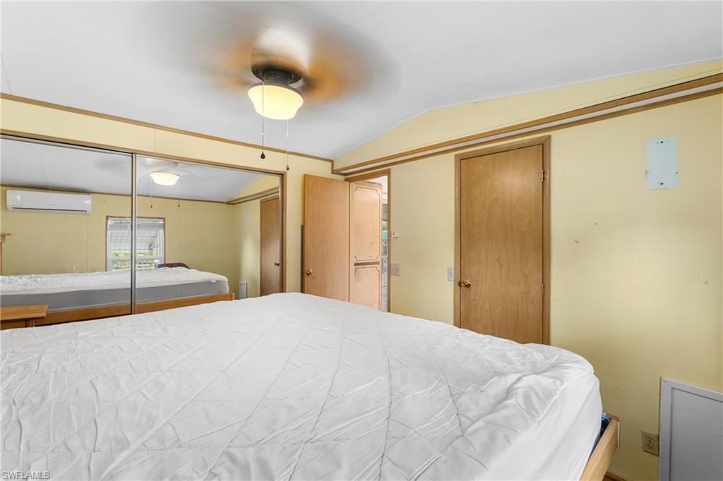 17 Spoonbill Ave , Everglades City, FL 34139 Photo