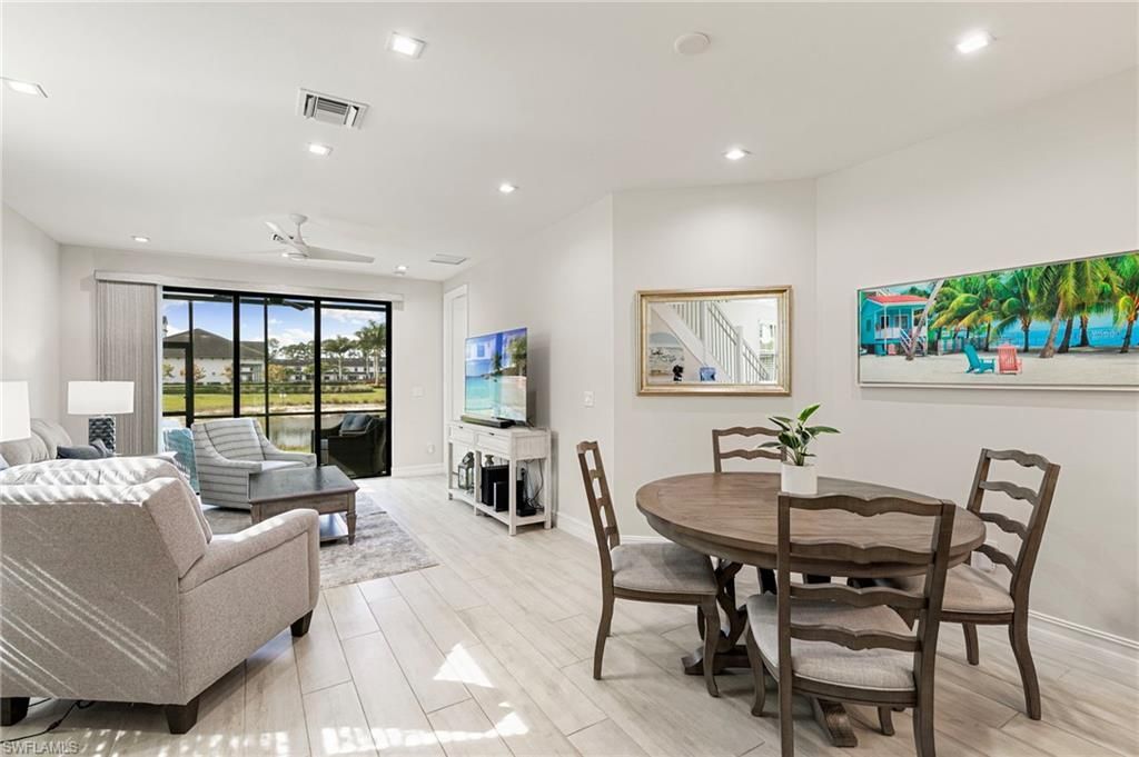 7535 Rockefeller Dr , Naples, FL 34119 Photo