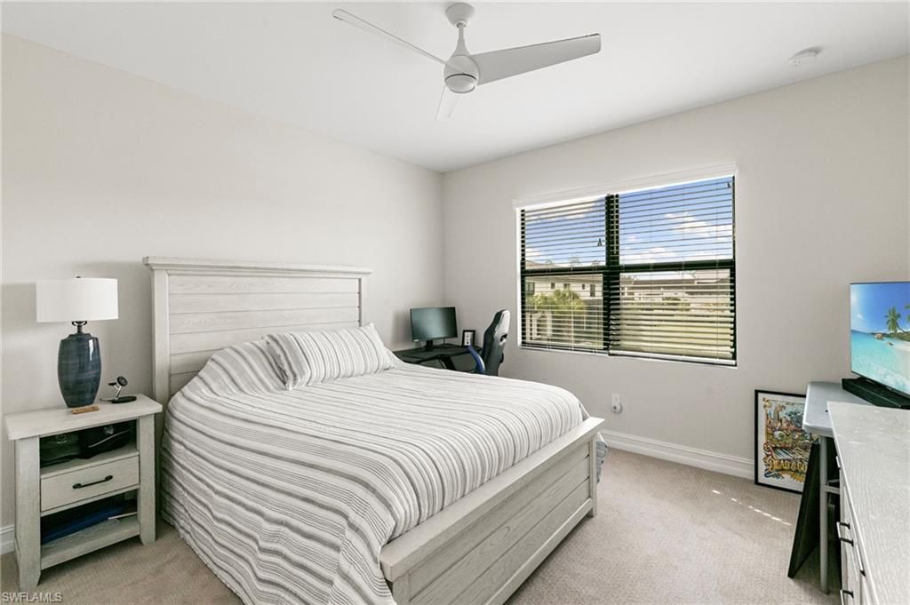 7535 Rockefeller Dr , Naples, FL 34119 Photo