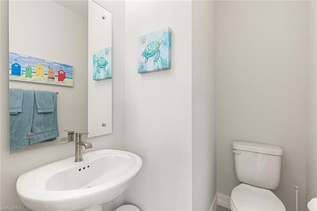 7535 Rockefeller Dr , Naples, FL 34119 Photo