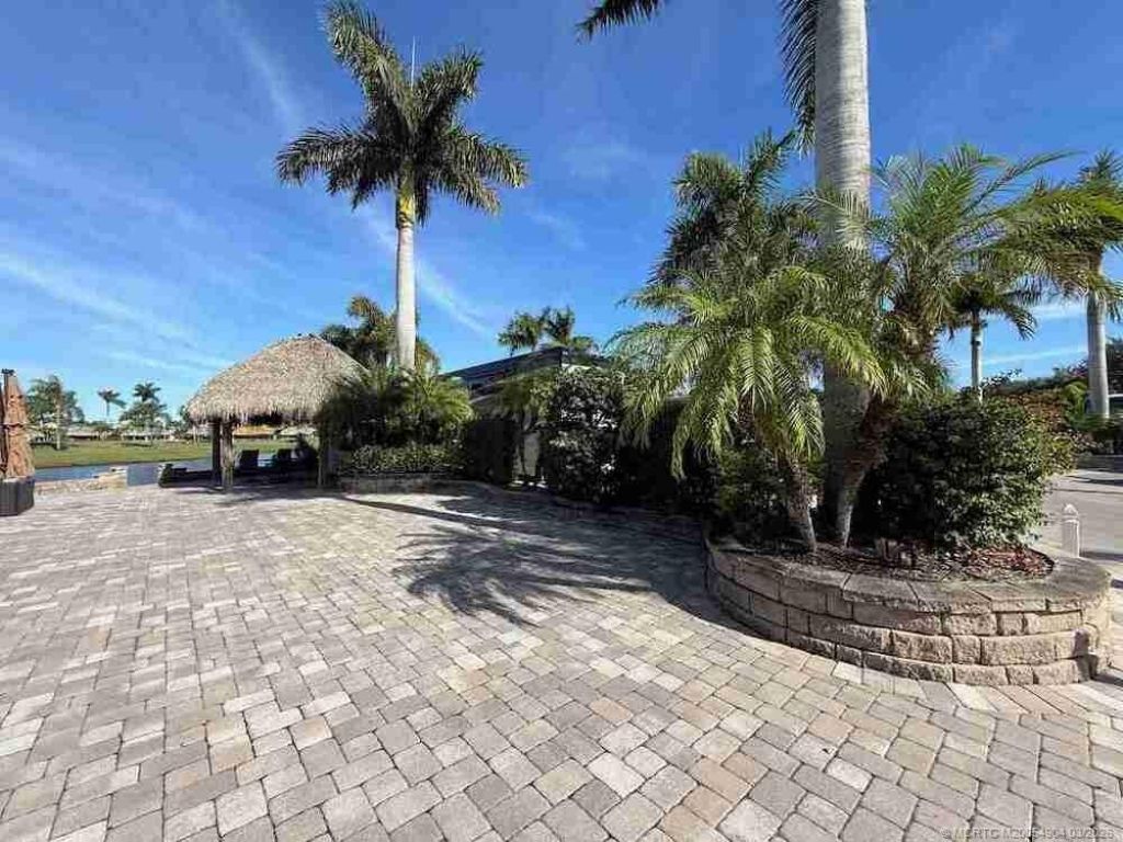 259 NW Hazard Way, Port Saint Lucie, FL 34986 Photo