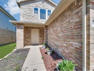8825 Sun Haven Way, Fort Worth, TX 76244