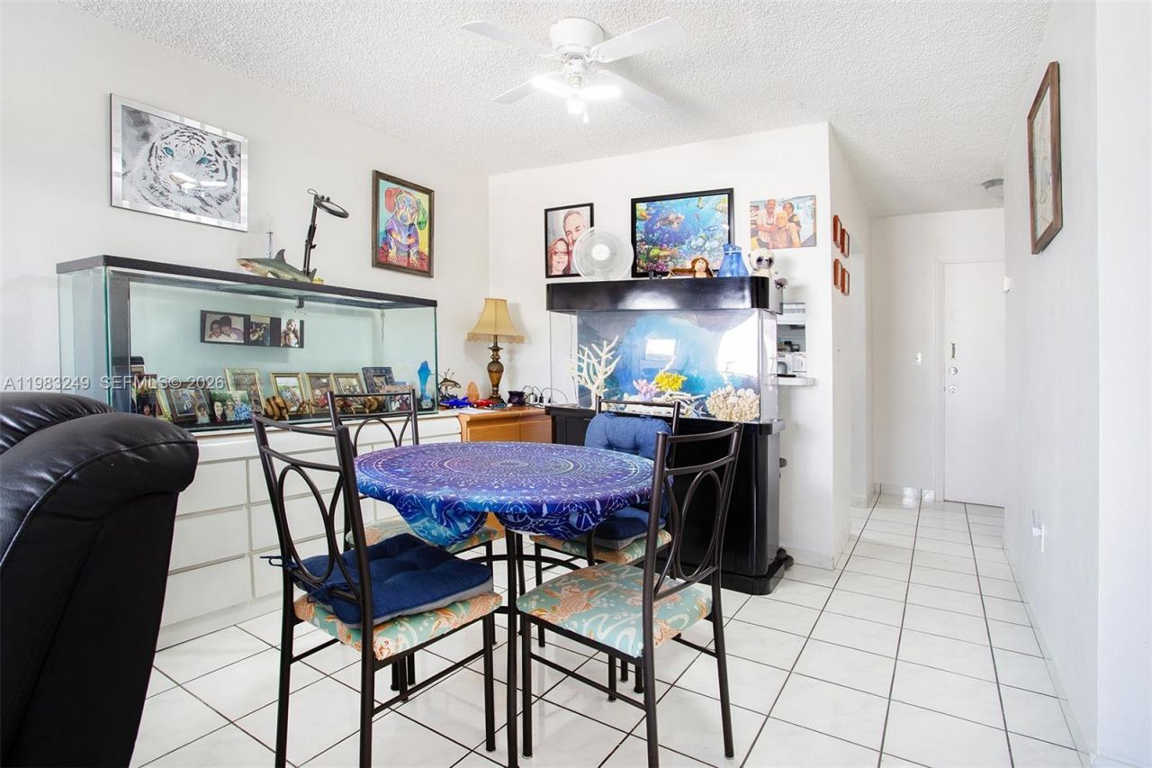 1530 SW 2nd St , Unit 405, Miami, FL 33135 Photo