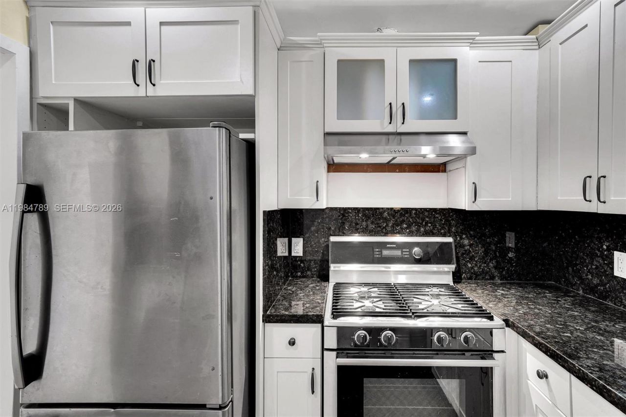 Please Call For Address, Unit 306, Coral Gables, FL 33134 Photo
