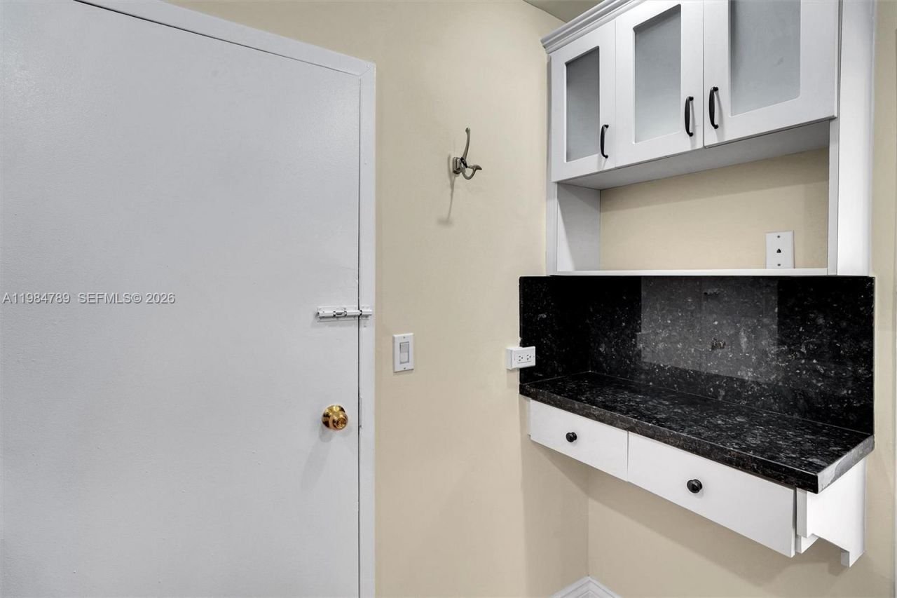 Please Call For Address, Unit 306, Coral Gables, FL 33134 Photo