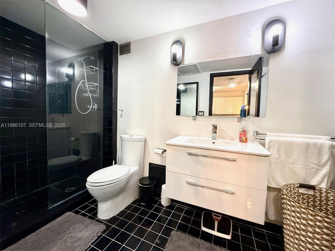 2301 Collins Ave , Unit 931, Miami Beach, FL 33139 Photo