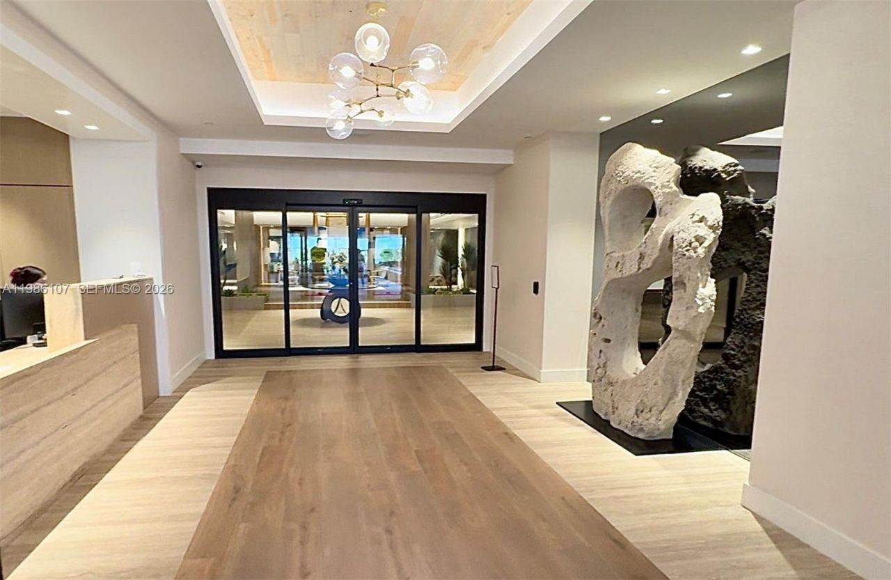 2301 Collins Ave , Unit 931, Miami Beach, FL 33139 Photo