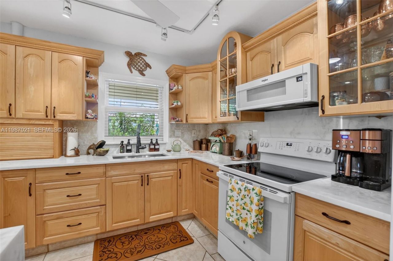 333 SE 20th Ave , Unit G2 (104), Deerfield Beach, FL 33441 Photo