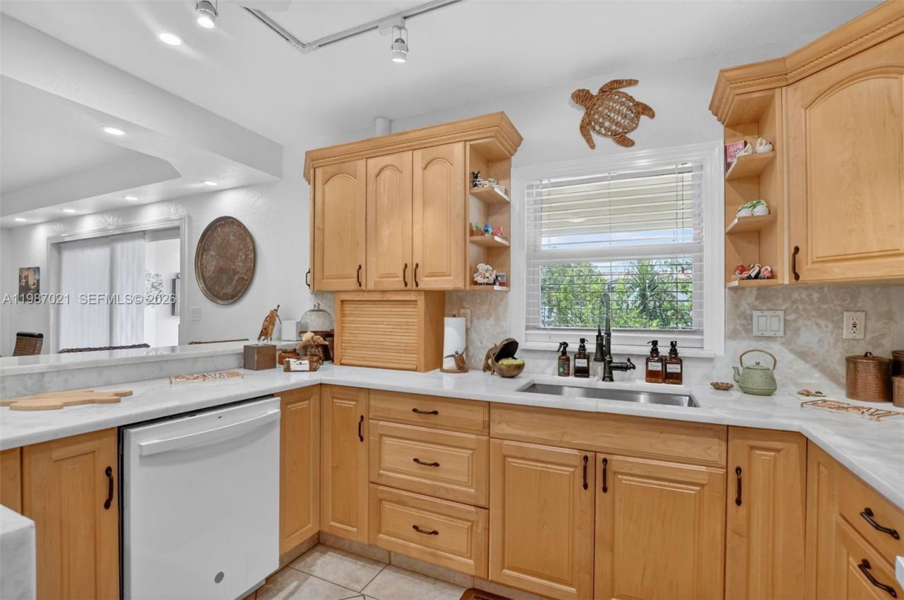 333 SE 20th Ave , Unit G2 (104), Deerfield Beach, FL 33441 Photo