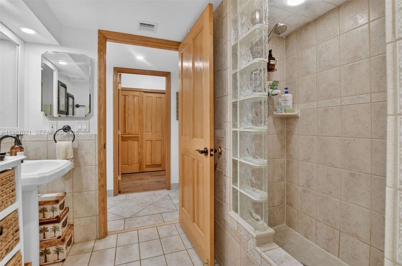 333 SE 20th Ave , Unit G2 (104), Deerfield Beach, FL 33441 Photo