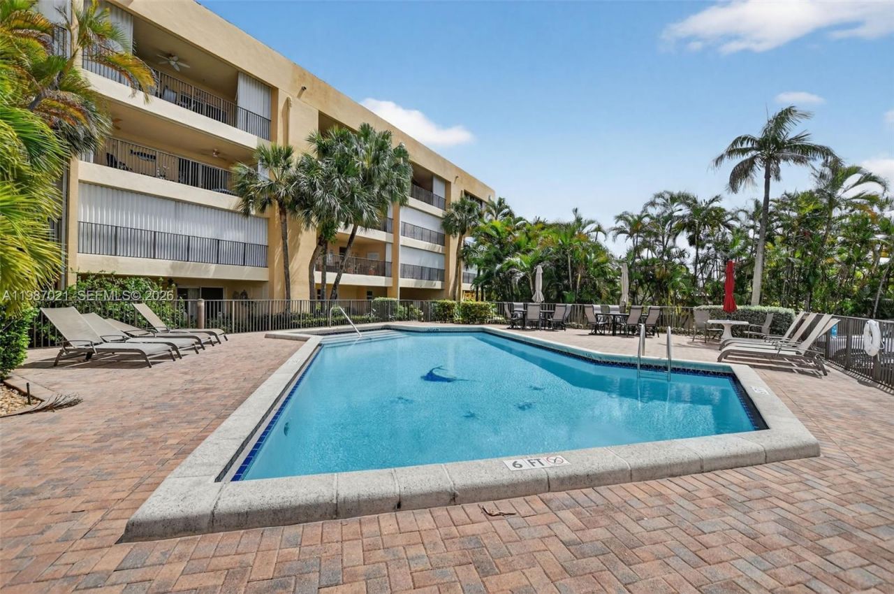 333 SE 20th Ave , Unit G2 (104), Deerfield Beach, FL 33441 Photo