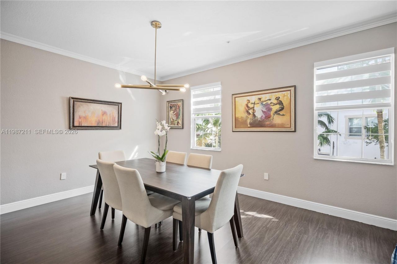 2559 SW 119th Ter, Miramar, FL 33025 Photo