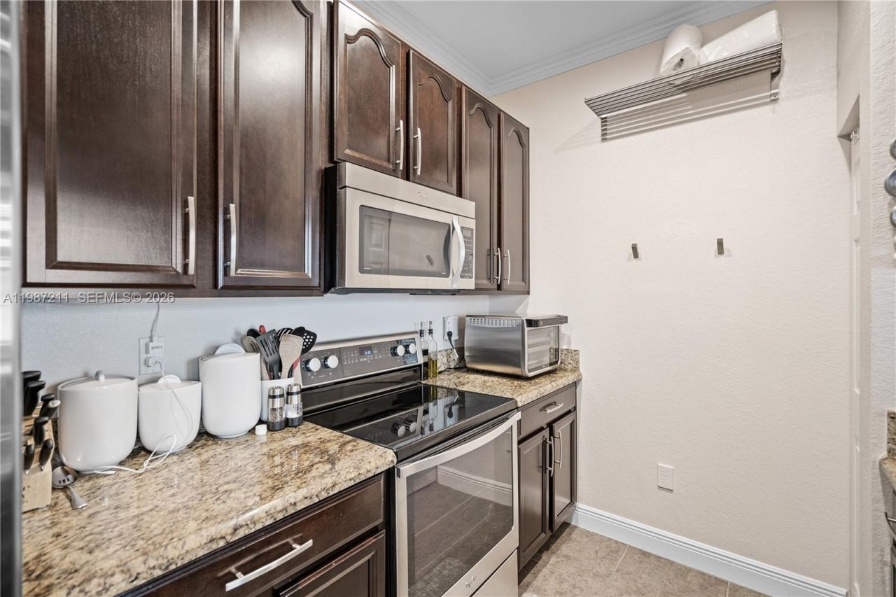 2559 SW 119th Ter, Miramar, FL 33025 Photo