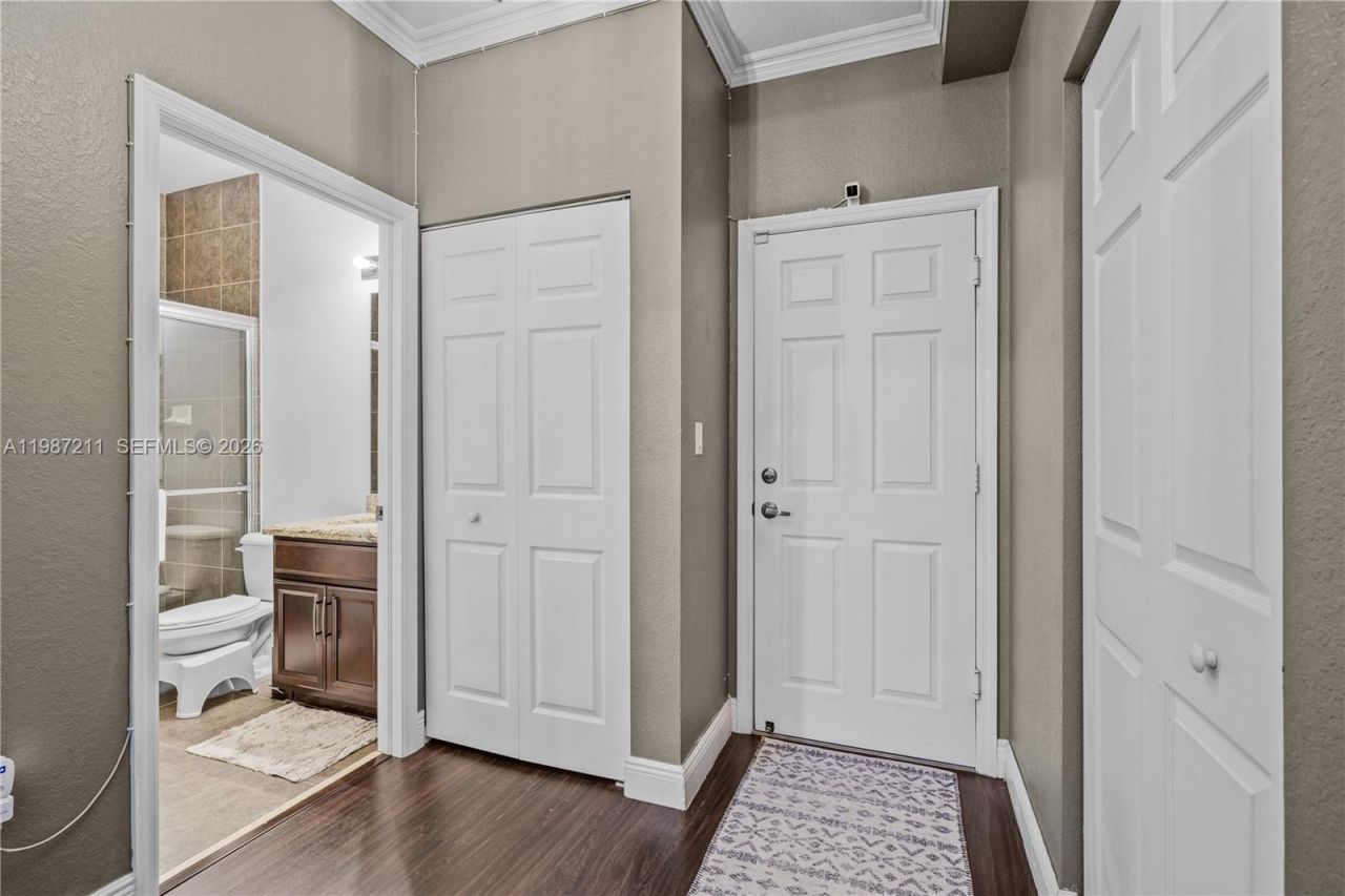 2559 SW 119th Ter, Miramar, FL 33025 Photo