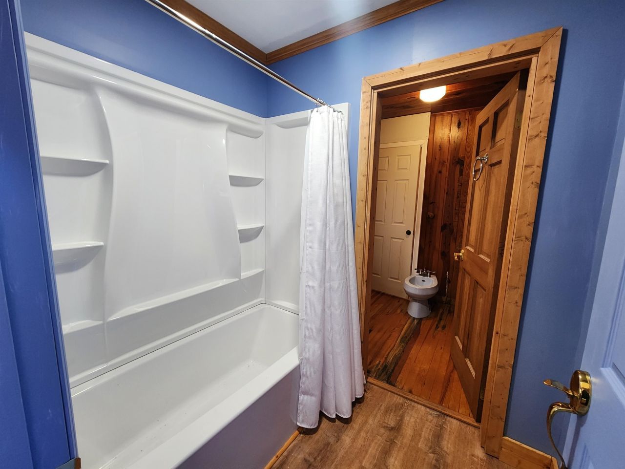 308 Sandcrest Dr. Photo 13