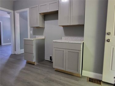 614 Gray , Elmira, NY 14905