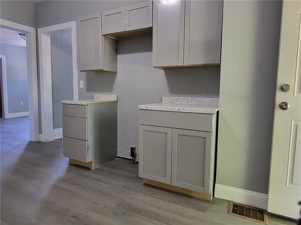 614 Gray , Elmira, NY 14905